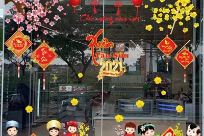 Decal dán kính Tết 2 mặt 99 mẫu đẹp nhất, giá rẻ, chất lượng