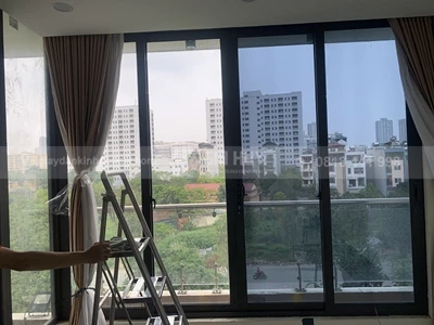 Thi công phim cách nhiệt NR10SG tại 14-lk8 Dọc Bún 1 La Khê Hà Đông