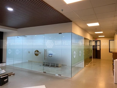 Thi công decal mờ cắt CNC tại toà nhà Thép Việt Đức, Quang Minh, Mê Linh, Hà Nội