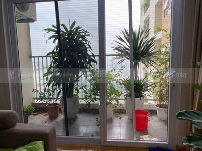 Dán phim cách nhiệt mã A30 cho chị Thảo tại tháp B Golden Place