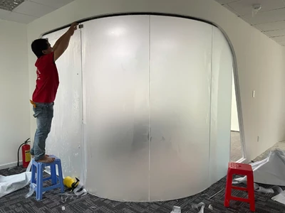 Dự án thi công decal trắng mờ cho văn phòng tại quận 7 thành phố Hồ Chí Minh