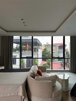 Phim Cách Nhiệt Cho Văn Phòng Giải Pháp "Vàng" Cho Không Gian Làm Việc Thoải Mái và Hiệu Quả