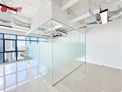 Công Trình Thi Công Decal Dán Kính Mờ VTC Mobile Building