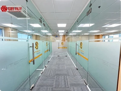 Công Trình Thi Công Decal Dán Kính Mờ Cho Văn Phòng Tại Hà Đông