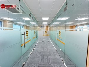 Công Trình Thi Công Decal Dán Kính Mờ Cho Văn Phòng Tại Hà Đông