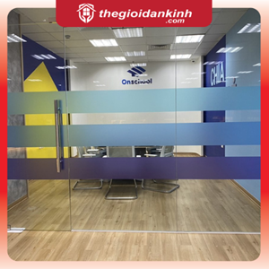 Giấy dán kính mờ kẻ line in màu