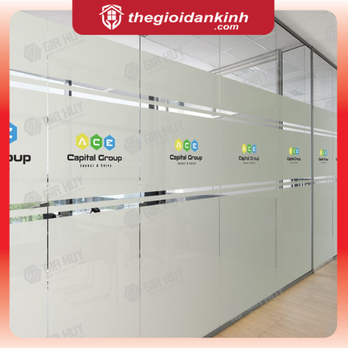 Giấy dán kính mờ kẻ line, in logo màu theo yêu cầu