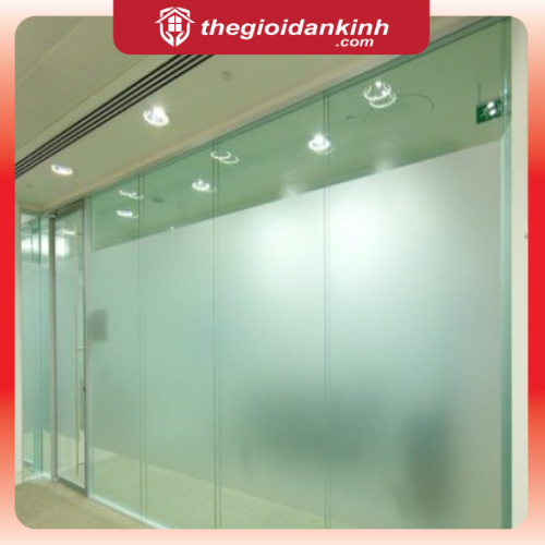 Giấy dán kính mờ trơn cao cấp