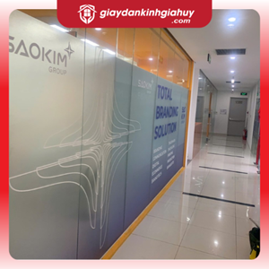 Decal mờ in theo yêu cầu cho văn phòng