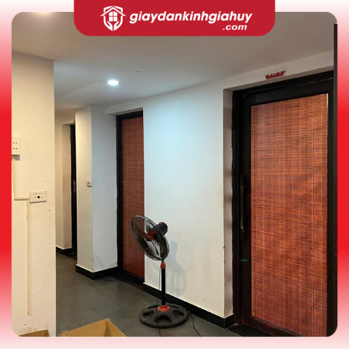 Decal PP in giả gỗ dán kính