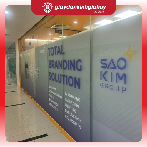 Decal mờ in theo yêu cầu cho văn phòng