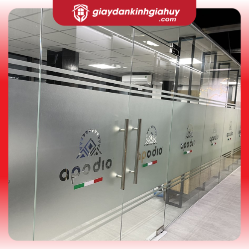 Giấy dán kính mờ kẻ line, cắt Logo CNC theo yêu cầu