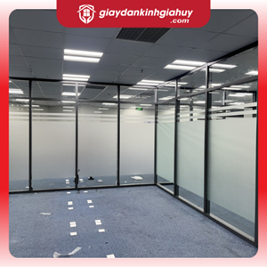 Giấy dán kính mờ kẻ line văn phòng 2