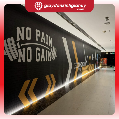 Tranh in dán tường cho lối ra vào TTTM