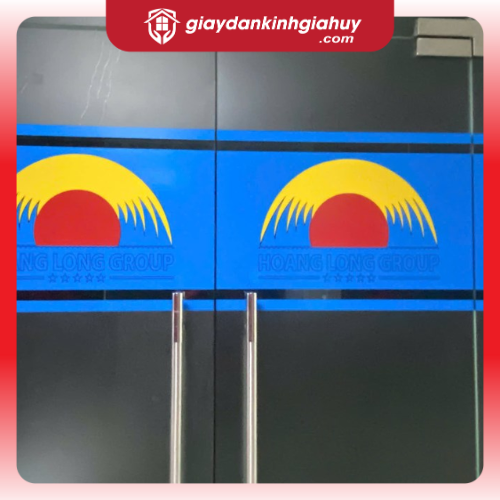 Decal màu in logo CNC