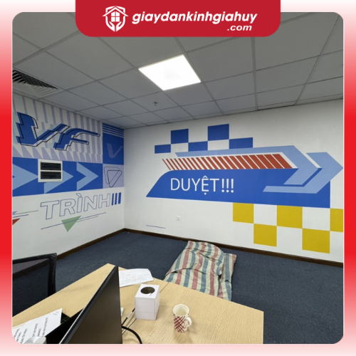 Tranh dán tường in hoa tiết cho văn phòng vinfat