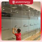 Giấy dán kính mờ kẻ line, cắt Logo CNC theo yêu cầu