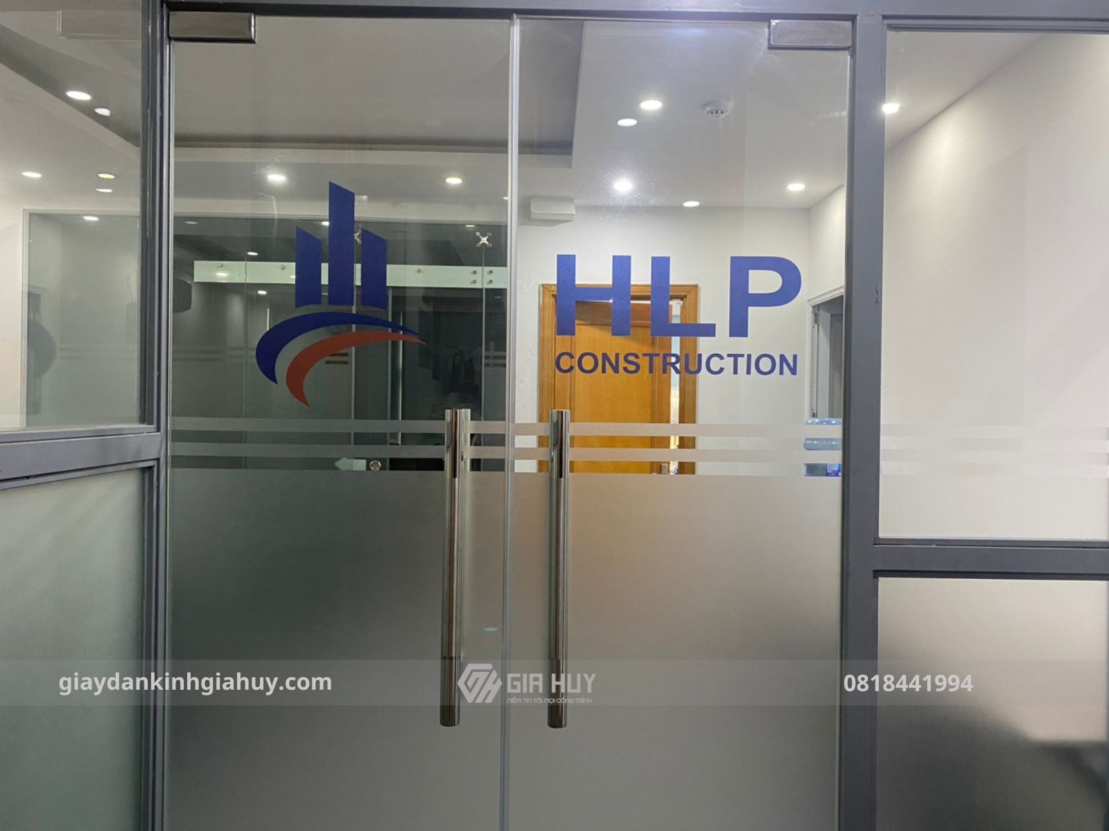 decal mờ in logo màu