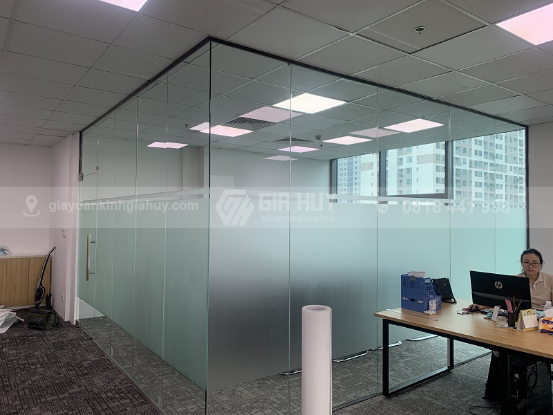 decal dán kính mờ