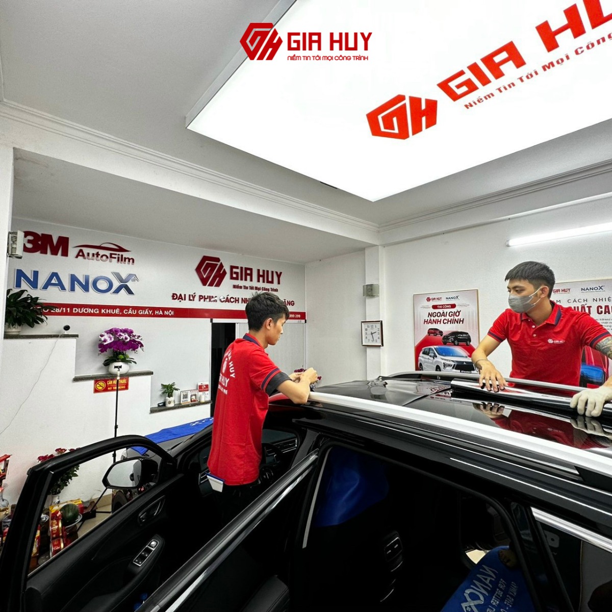 dán phim cách nhiệt kính lái