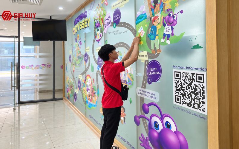 Decal dán kính mờ in họa tiết uv