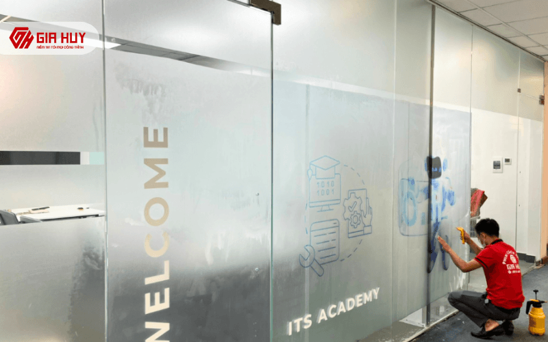 decal mờ in hoạ tiết