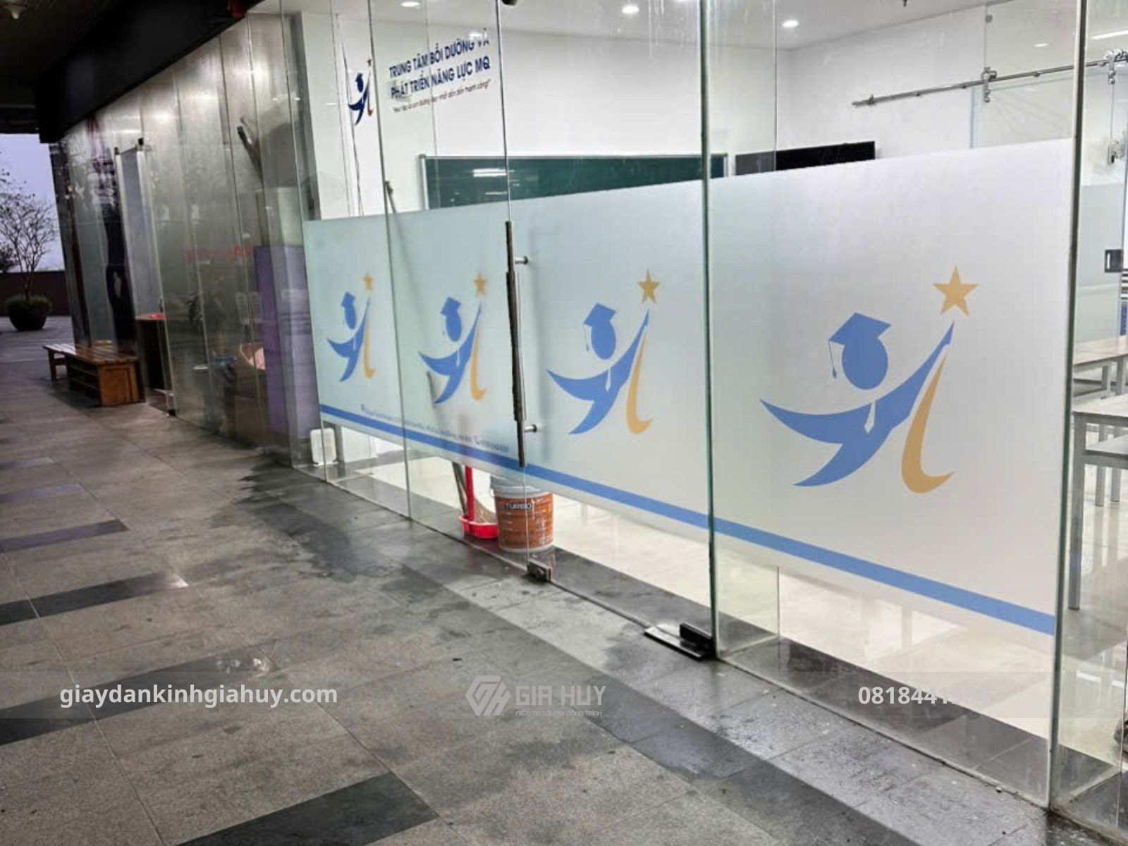 decal mờ in màu