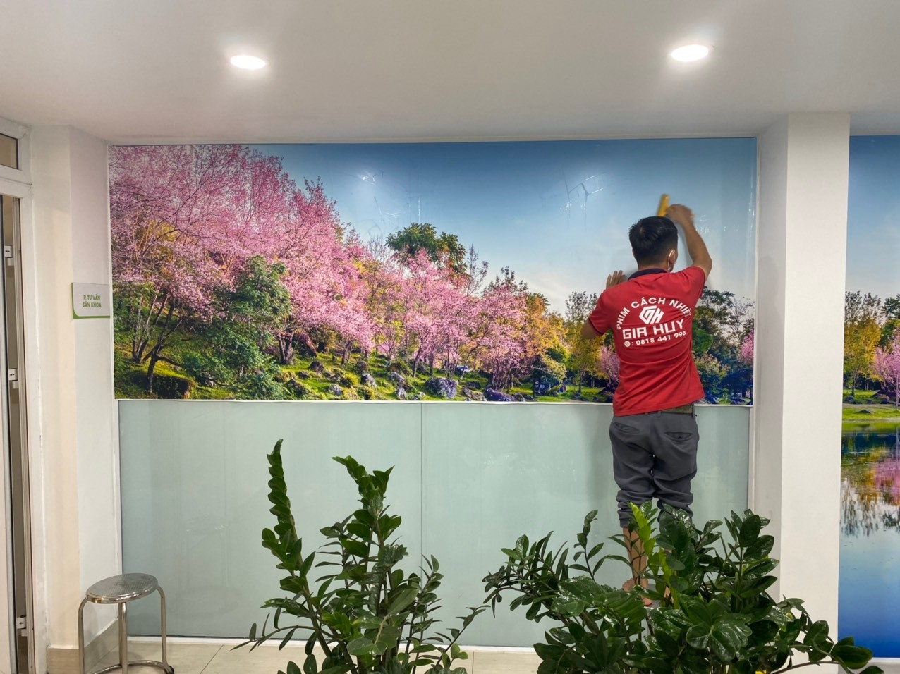 tranh in decal trắng
