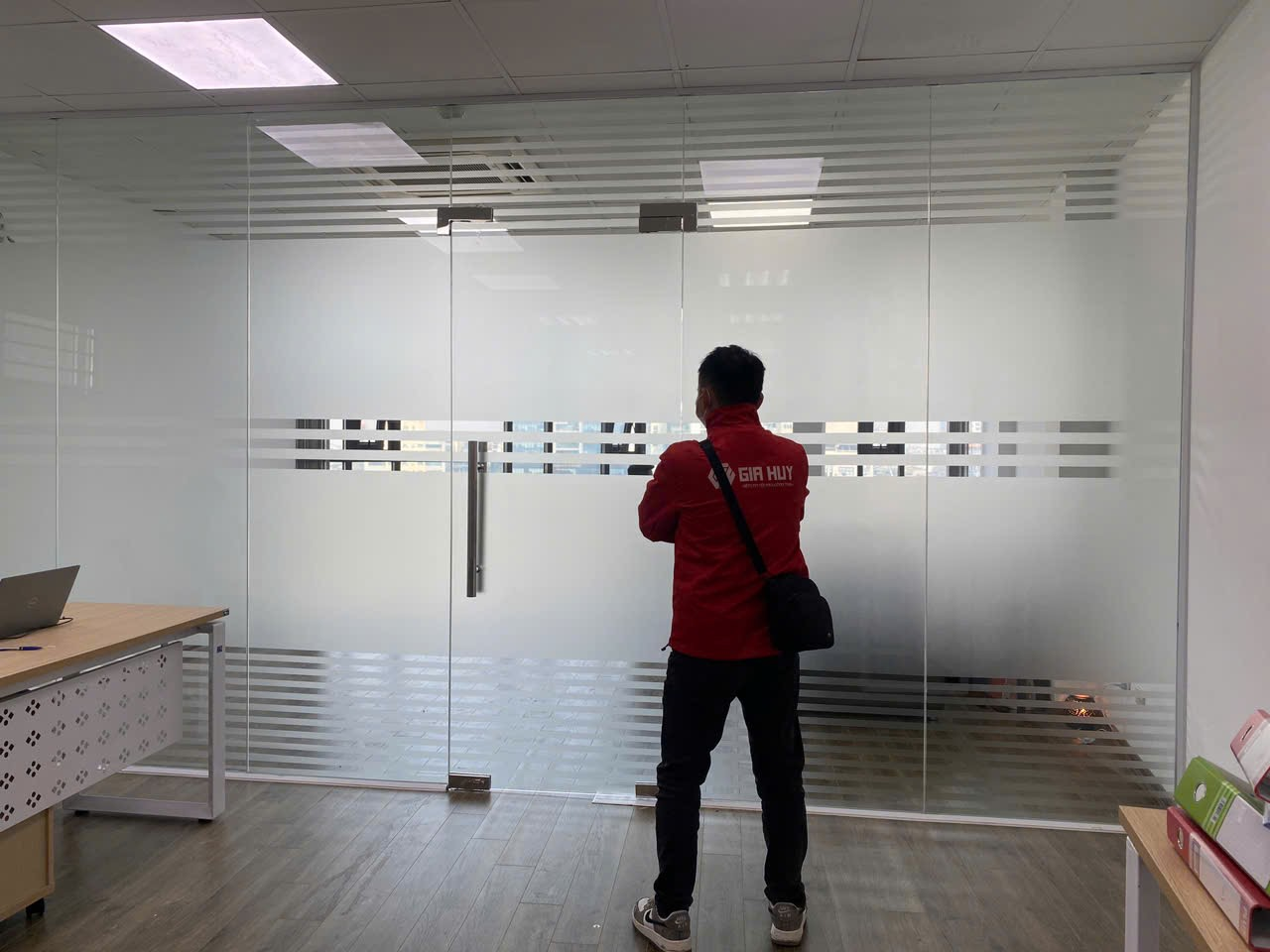 decal mờ kẻ line