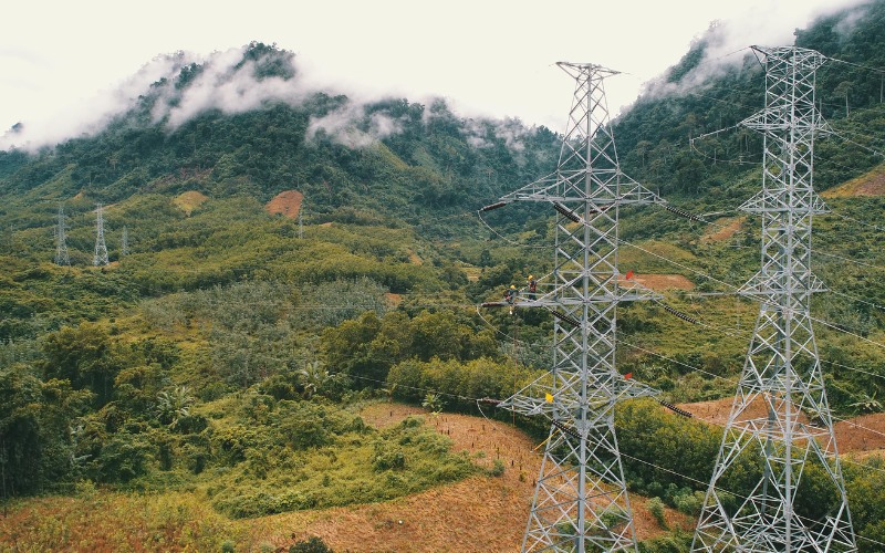 Miền Nam và miền Trung không thiếu điện do nguồn cung đủ cho nhu cầu