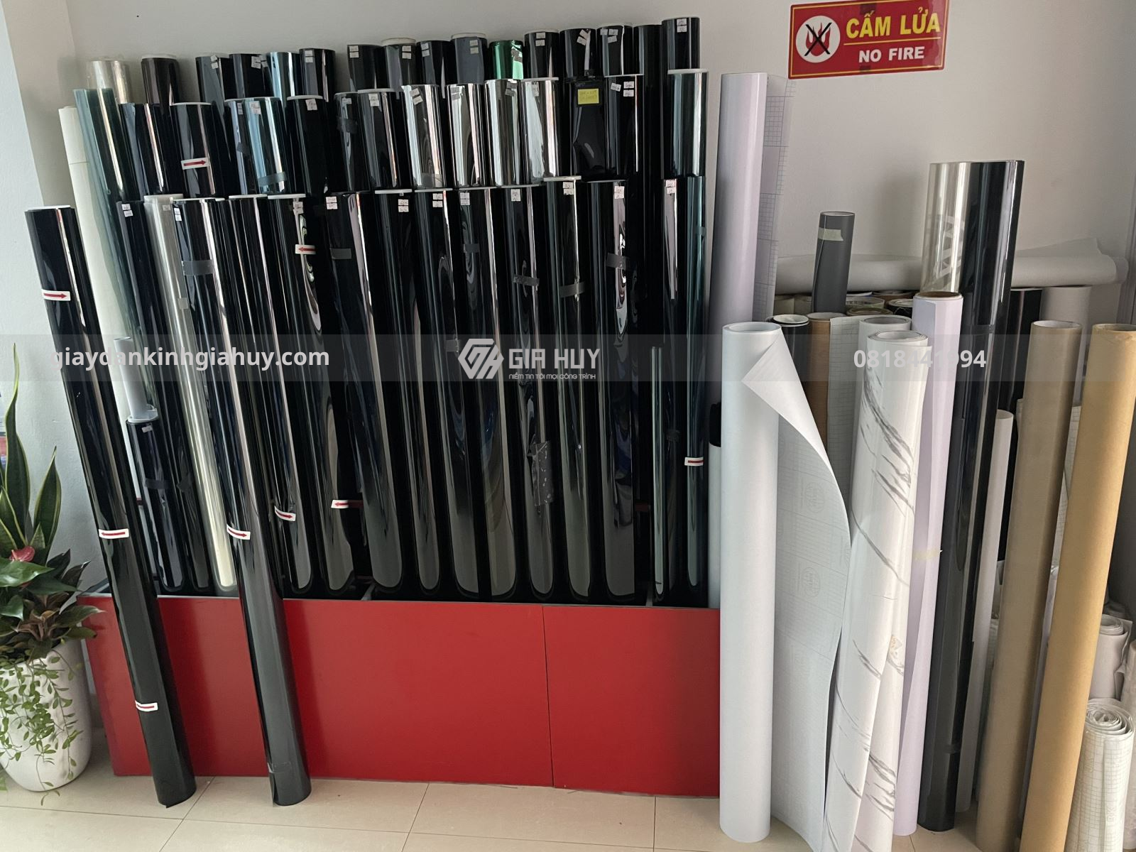 một số mẫu phim có sẵn tại Gia Huy