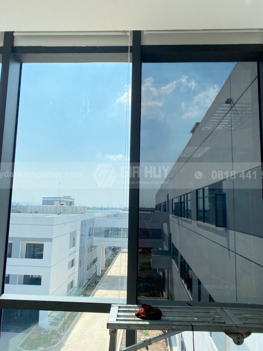 dán phim cách nhiệt