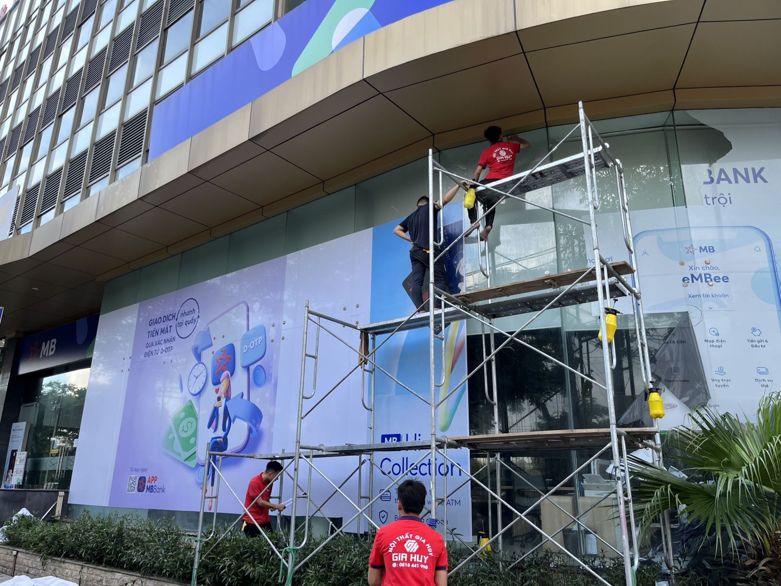 decal lưới dán kính